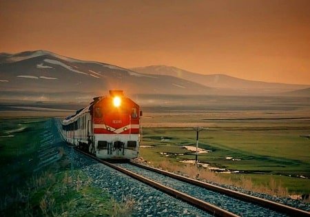 Istanbul Tabriz Train